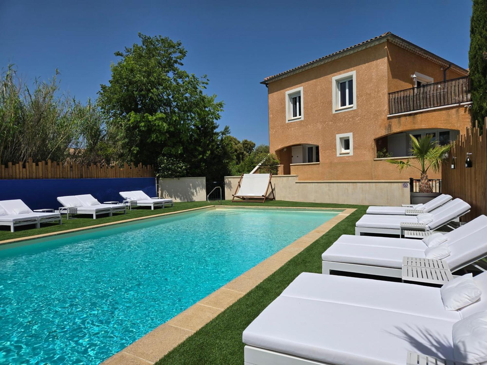 Hotel Le Saint-Genies Uzès Exterior foto